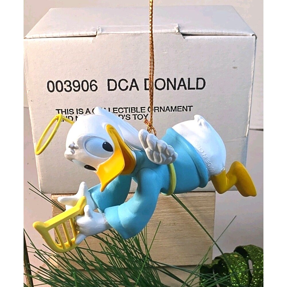 EUC Vintage Disney Christmas Ornament Donald Duck